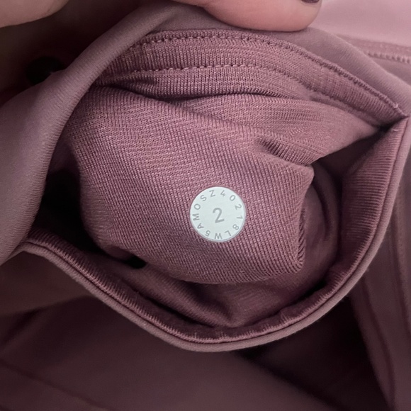 Lululemon pink bra and leggings set - Picture 2 of 5